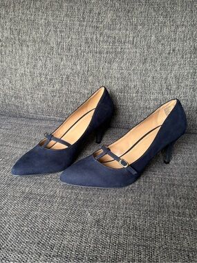 Pointed-Toe Navy Suede Mary Jane Heels